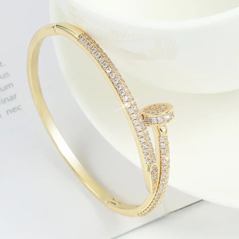 Marina | Pulseira de Luxo com Zircônia