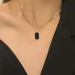 Noir | Colar Preto Minimalista