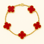 Laura | Conjunto Trevo Vermelho