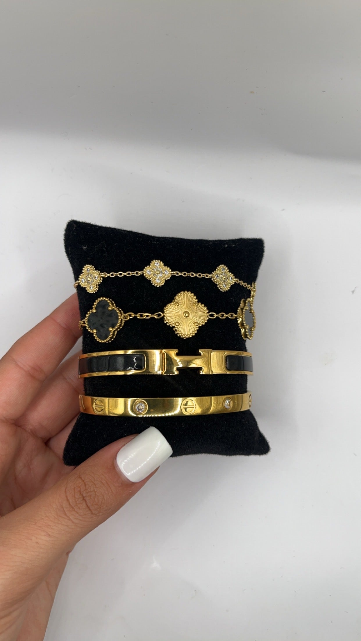 Portofino | Stack de Pulseiras Douradas