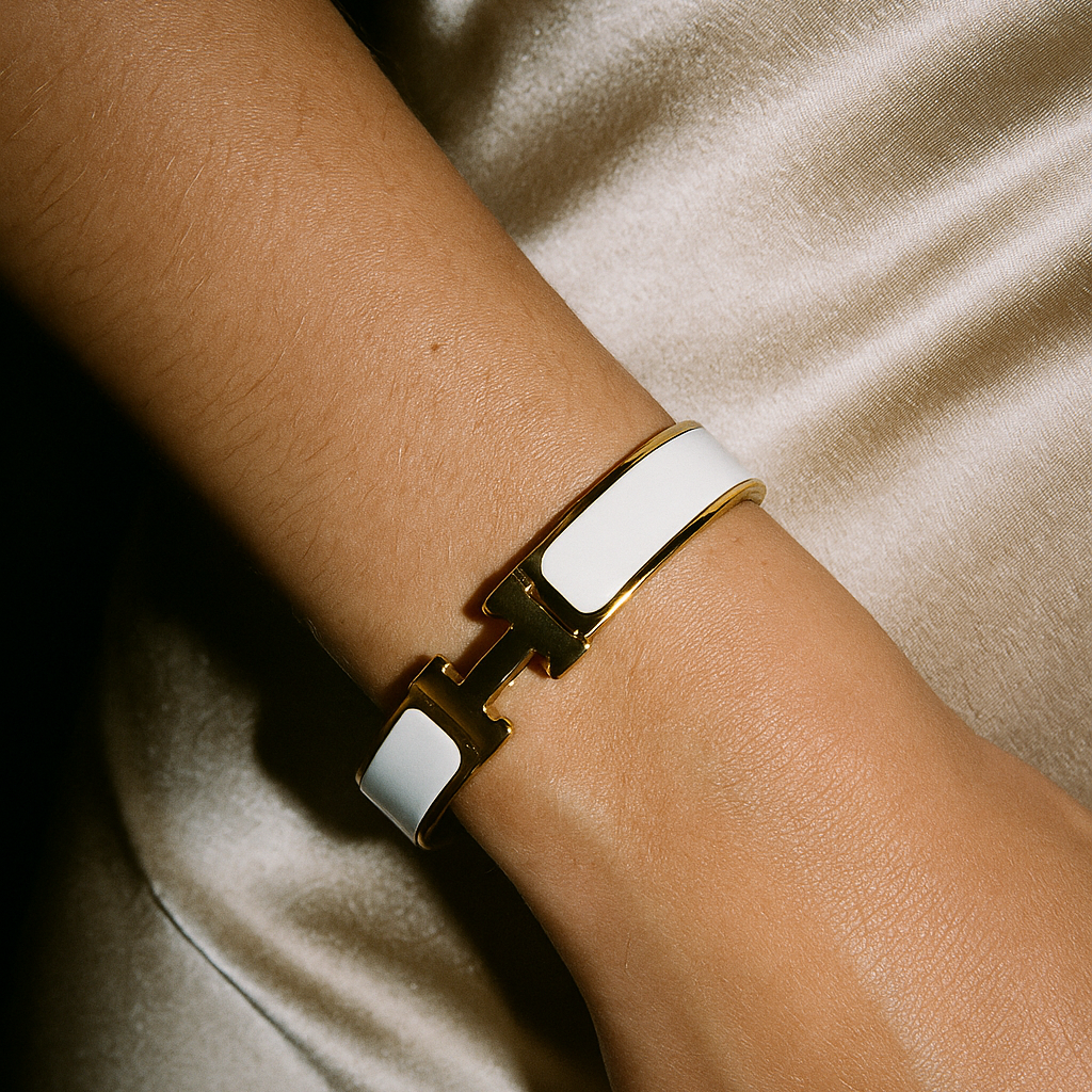 Helena | Pulseira H Branca