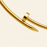 Larissa | Colar Dourado Essencial