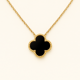 Manuela | Conjunto Trevo Preto